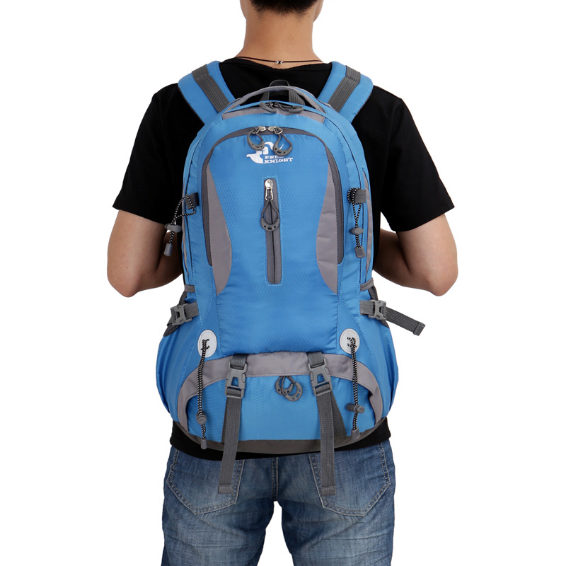 Outdoor Mountaineering Bag Tre - đánh giá và giá Hiking Backpack Waterproof